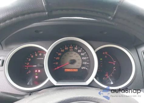 2011 Toyota Tacoma Prerunner V6 из США, поврежденный, VIN 3TMJU4GN3BM114172